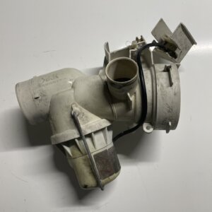 Улитка со сливным клапаном Miele 3720330 (б/у)