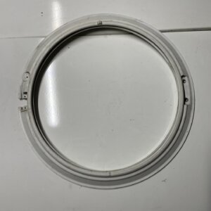 Внутреннее обрамление Ariston, Indesit 125283 (б/у)