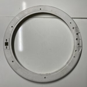 Внутреннее обрамление Ariston, Indesit 148043213.00 (б/у)