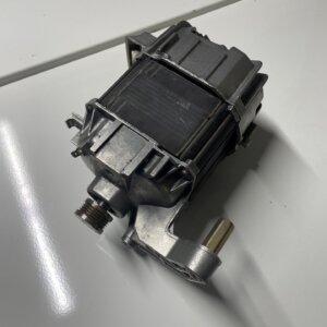 Двигатель Bosch, Siemens 3047608AA6 (б/у)
