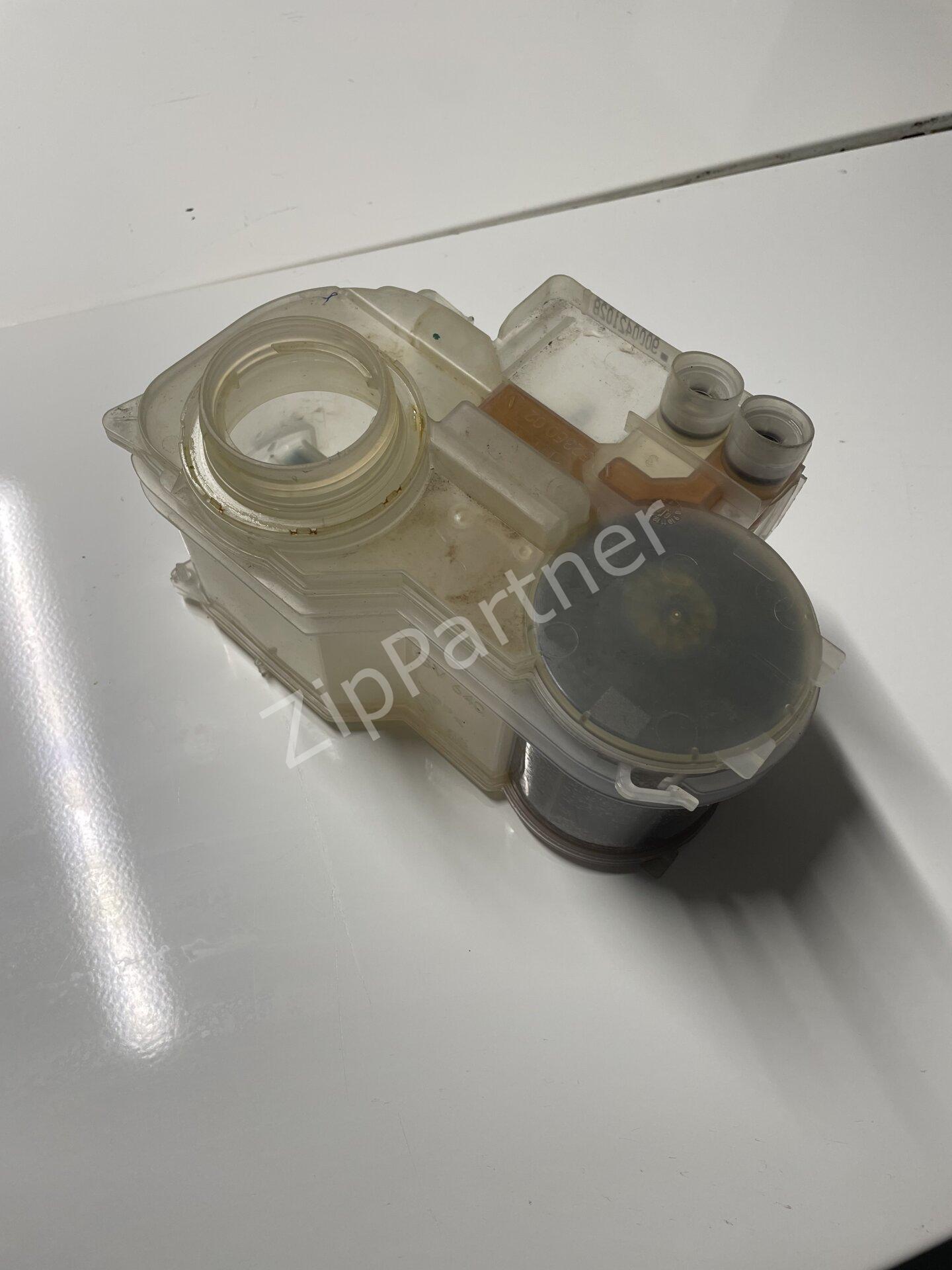 Бункер для соли Bosch Siemens 9000421028 (б/у) фото #1