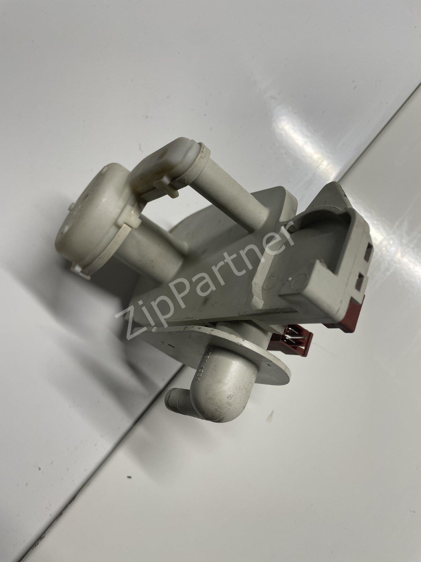Насос откачки конденсата Miele 060216-01311 (б/у) фото #5
